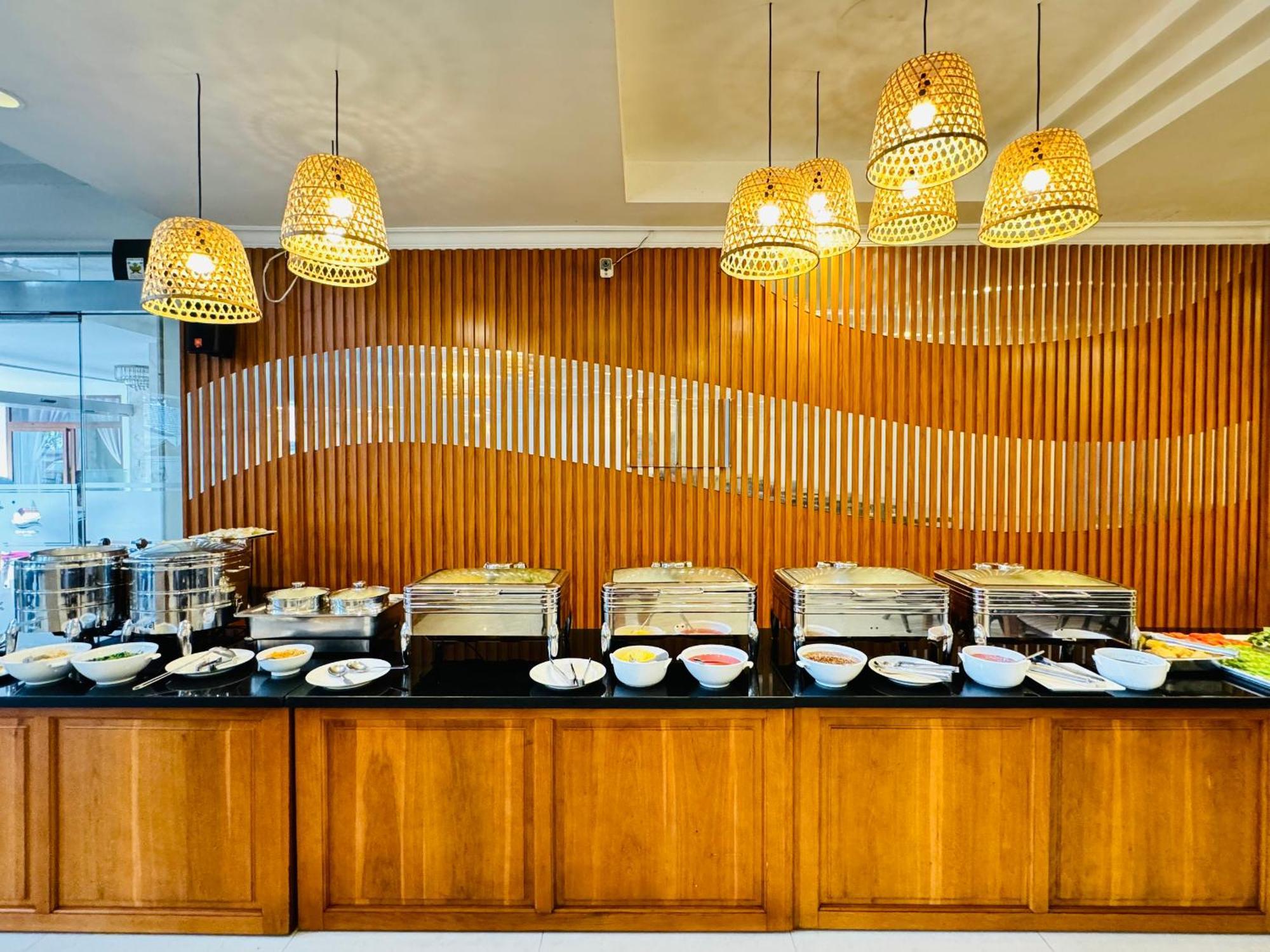 Khach San Binh Minh Hotel Phan Thiet Exterior photo